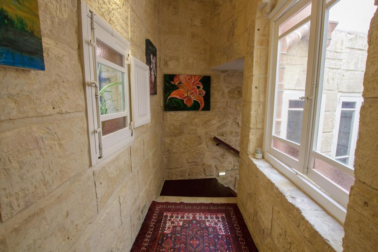 Villa Town House Steeped In History à Rabat Extérieur photo